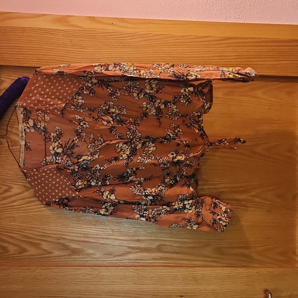 Womens Rewind cropped tied blouse in Large